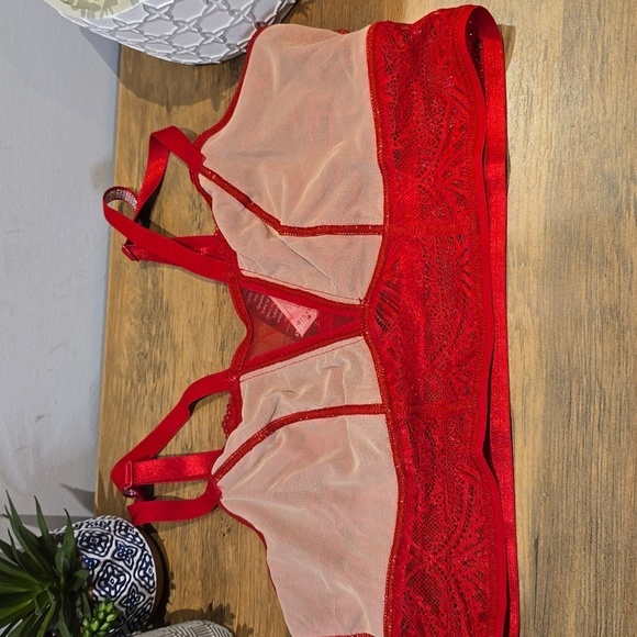 Torrid - Diamante Lace Wireless Bralette in Jester Red​​​​ - Picture 5 of 14